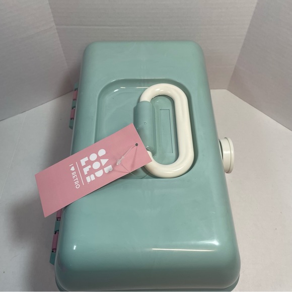 BNWT RETRO CABOODLES ON THE GO LARGE MAKEUP CASE - Picture 5 of 16